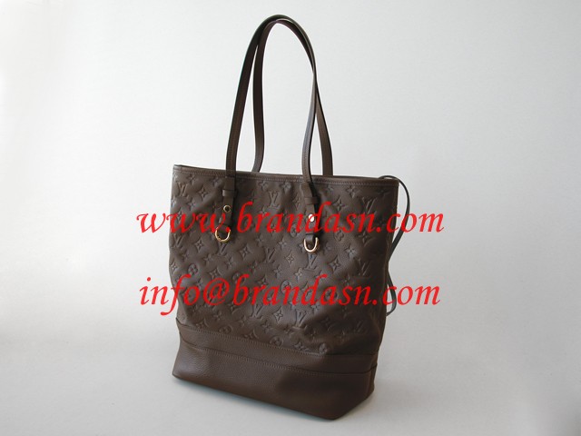 CEBg LOUISVUITTON mOEAvg@V^fBPM@Iu M40516 V_[obO